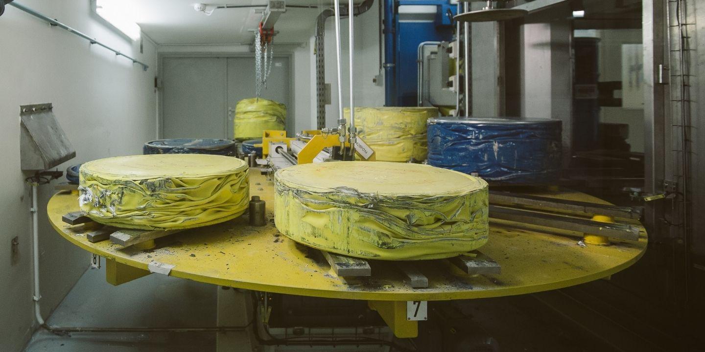 Galettes passées sous la presse de 2 tonnes